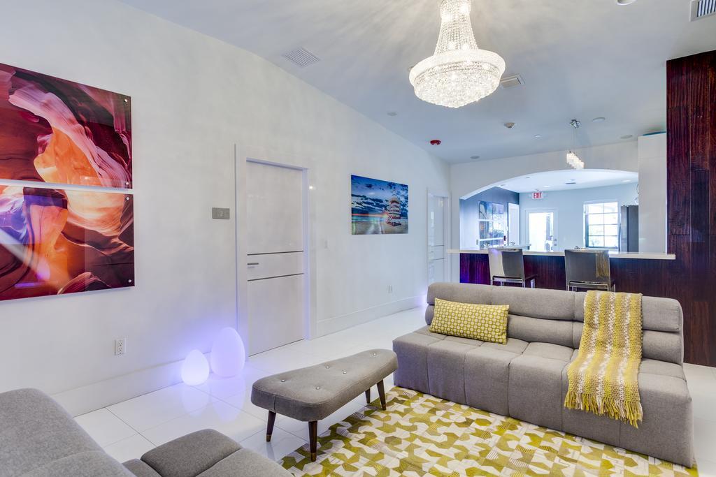 Bars B&B South Beach Hotel ไมอามีบีช ภายนอก รูปภาพ