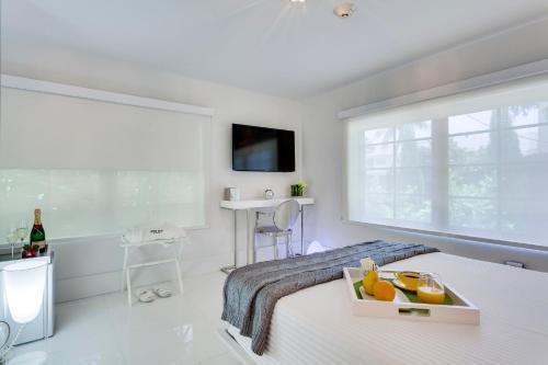 Bars B&B South Beach Hotel ไมอามีบีช ภายนอก รูปภาพ